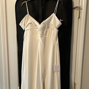 Plus size bridal dress